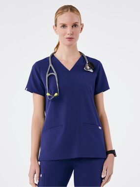 NWT! Figs Sapphire Casma Three-Pocket Scrub Top Size M